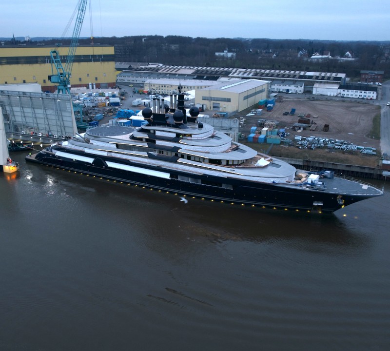 megayacht luminance